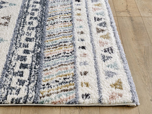 
            
                Load image into Gallery viewer, Alaska rug
            
        